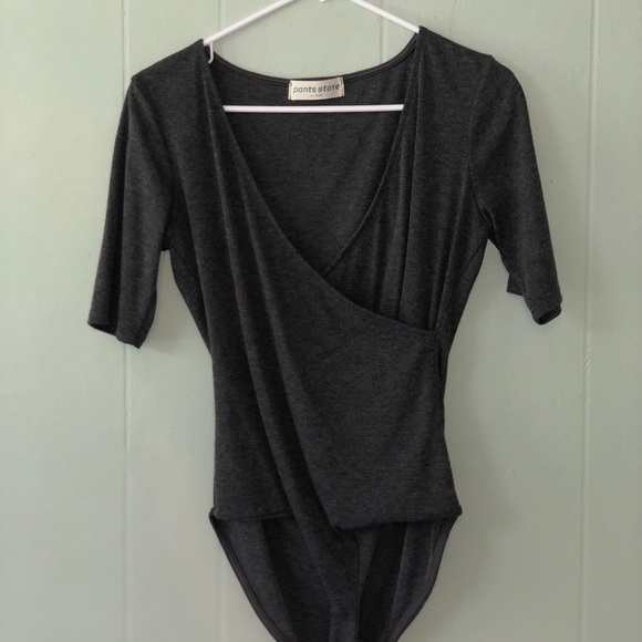 Deep V Bodysuit - Picture 1 of 2